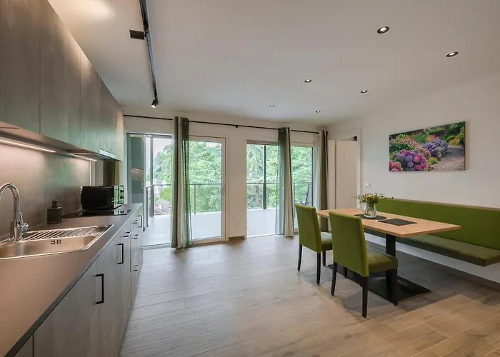 Rosengarten Apartmanhotel Merano